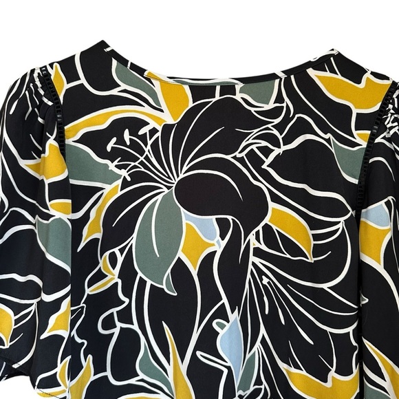 Ann Taylor Factory Tropical Floral Bell Sleeve Blouse S - Picture 4 of 11